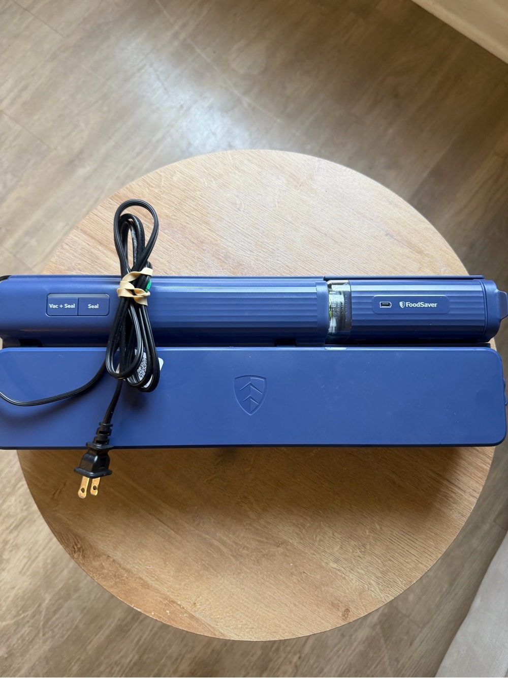 FoodSaver Handheld+ 2-in-1 Vacuum Sealer Cordless System Indigo Blue